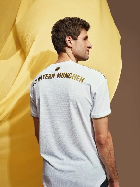 Maglia FC Bayern München Musiala 42 Divisa Trasferta 2022/23